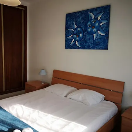 Pro Touristic Peniche Surf & Beach *