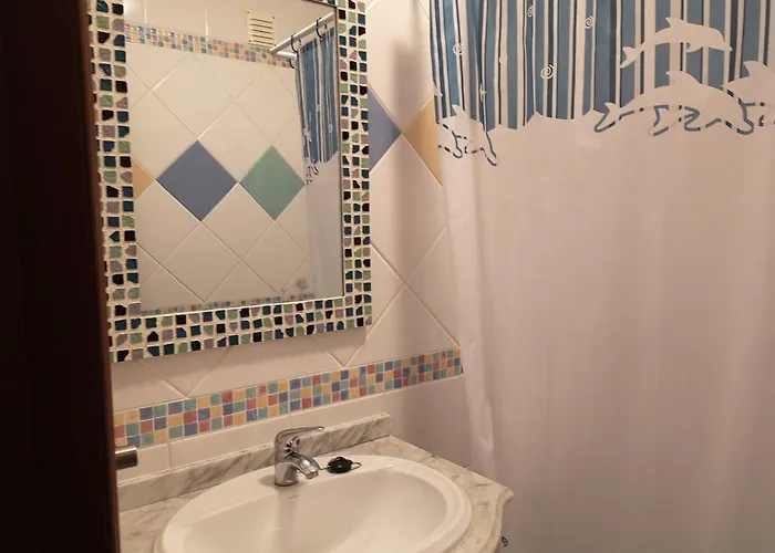 Pro Touristic Peniche Surf & Beach